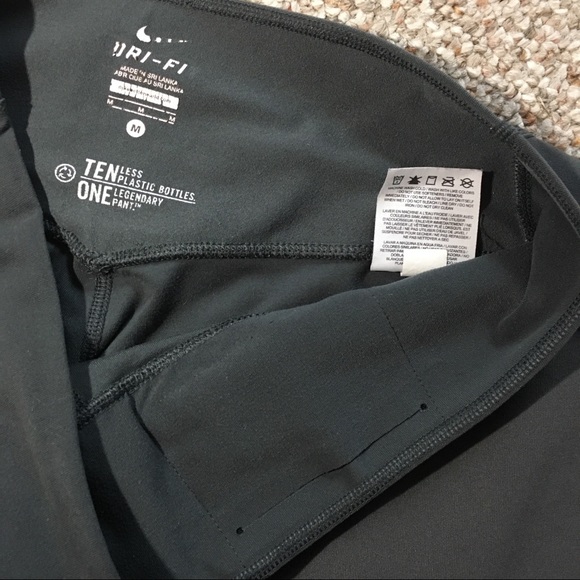 Nike DRI-FIT Leggings Yoga Pants Cropped - Picture 3 of 8